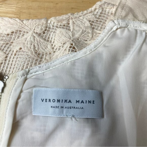 VERONIKA MAINE Cream Lace Sleeveless Top  &  Pencil Skirt Set - Picture 7 of 15